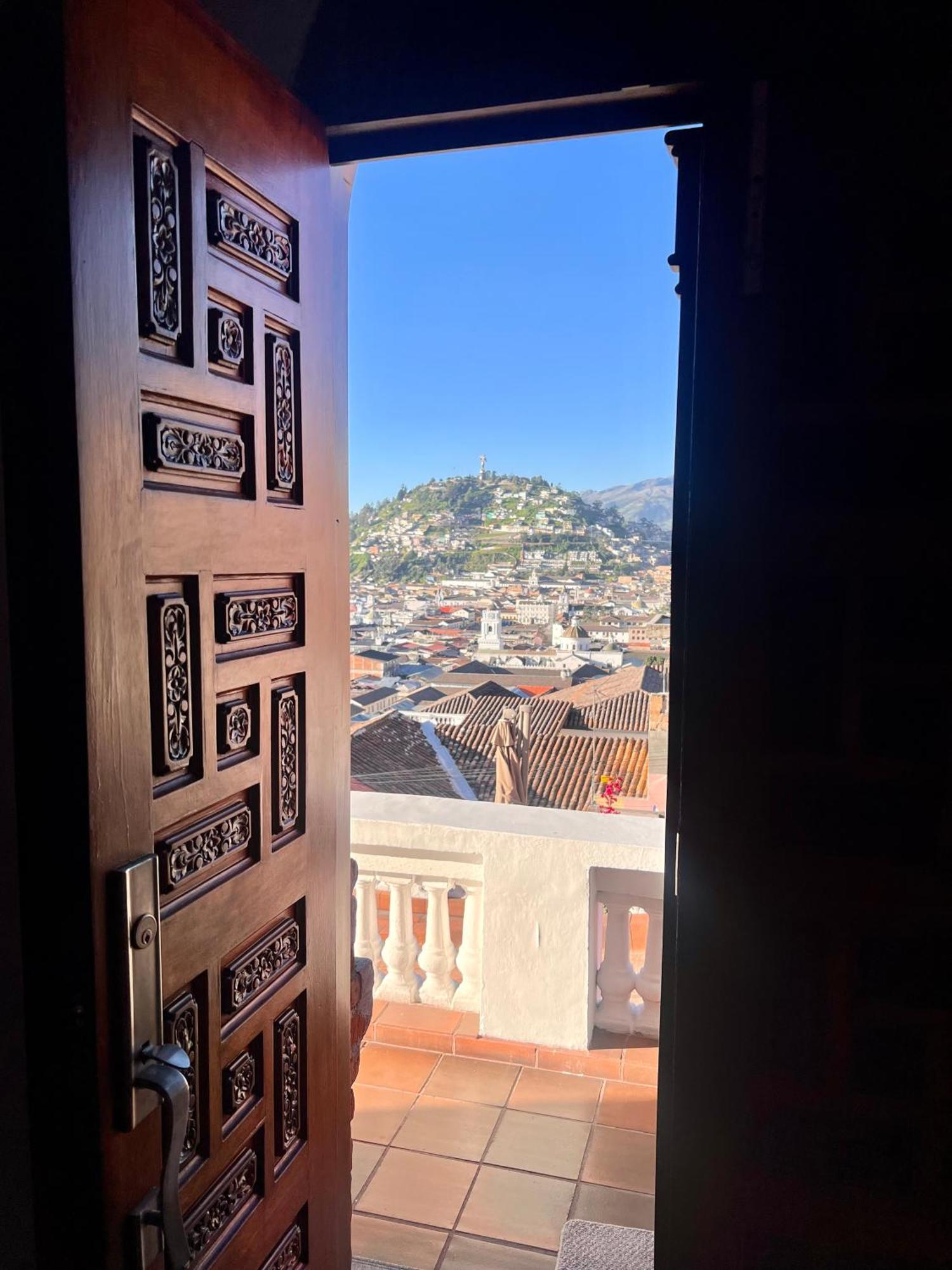 Vista Del Angel Hotel Boutique Quito Exterior photo