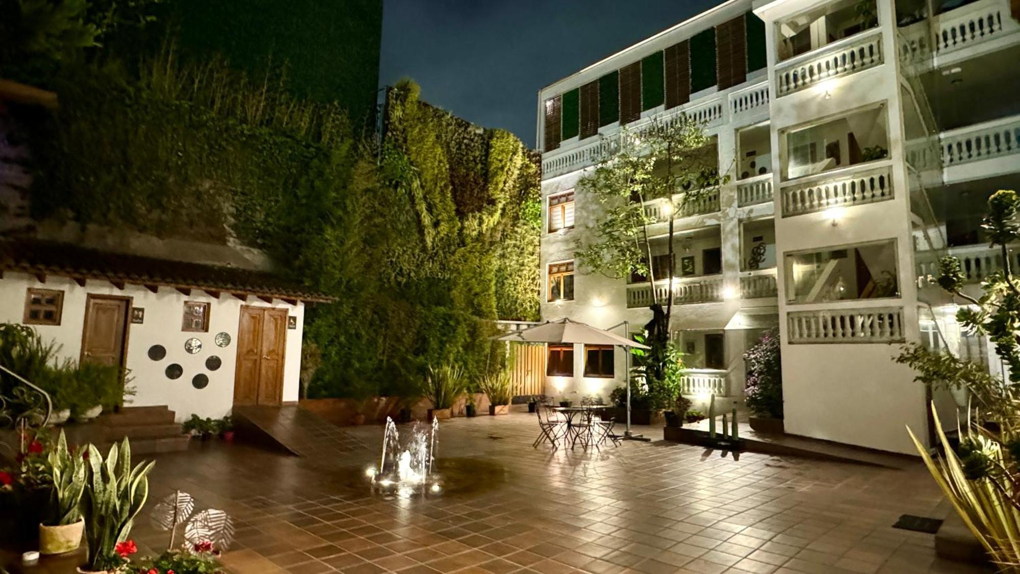 Vista Del Angel Hotel Boutique Quito Exterior photo