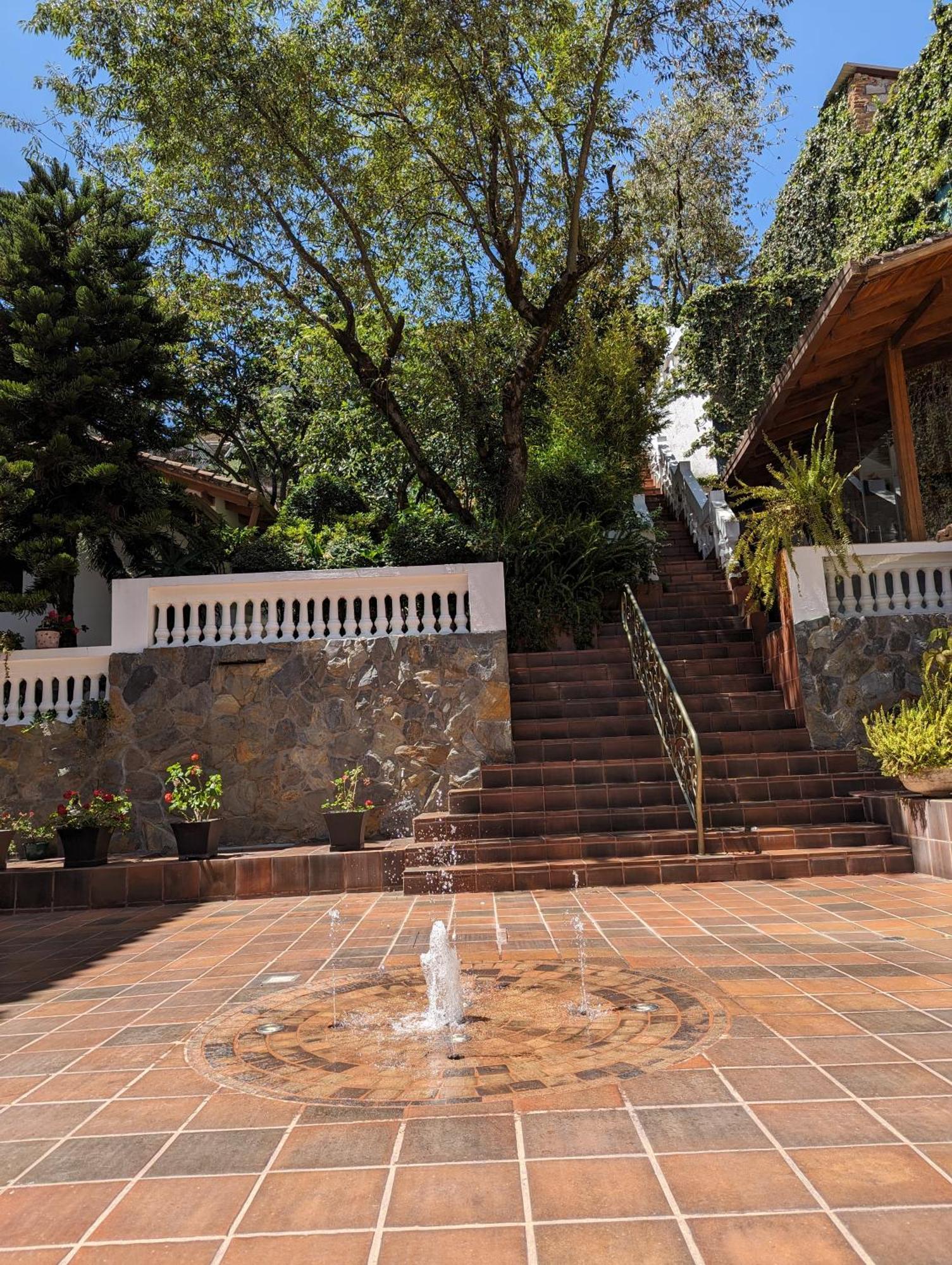 Vista Del Angel Hotel Boutique Quito Exterior photo