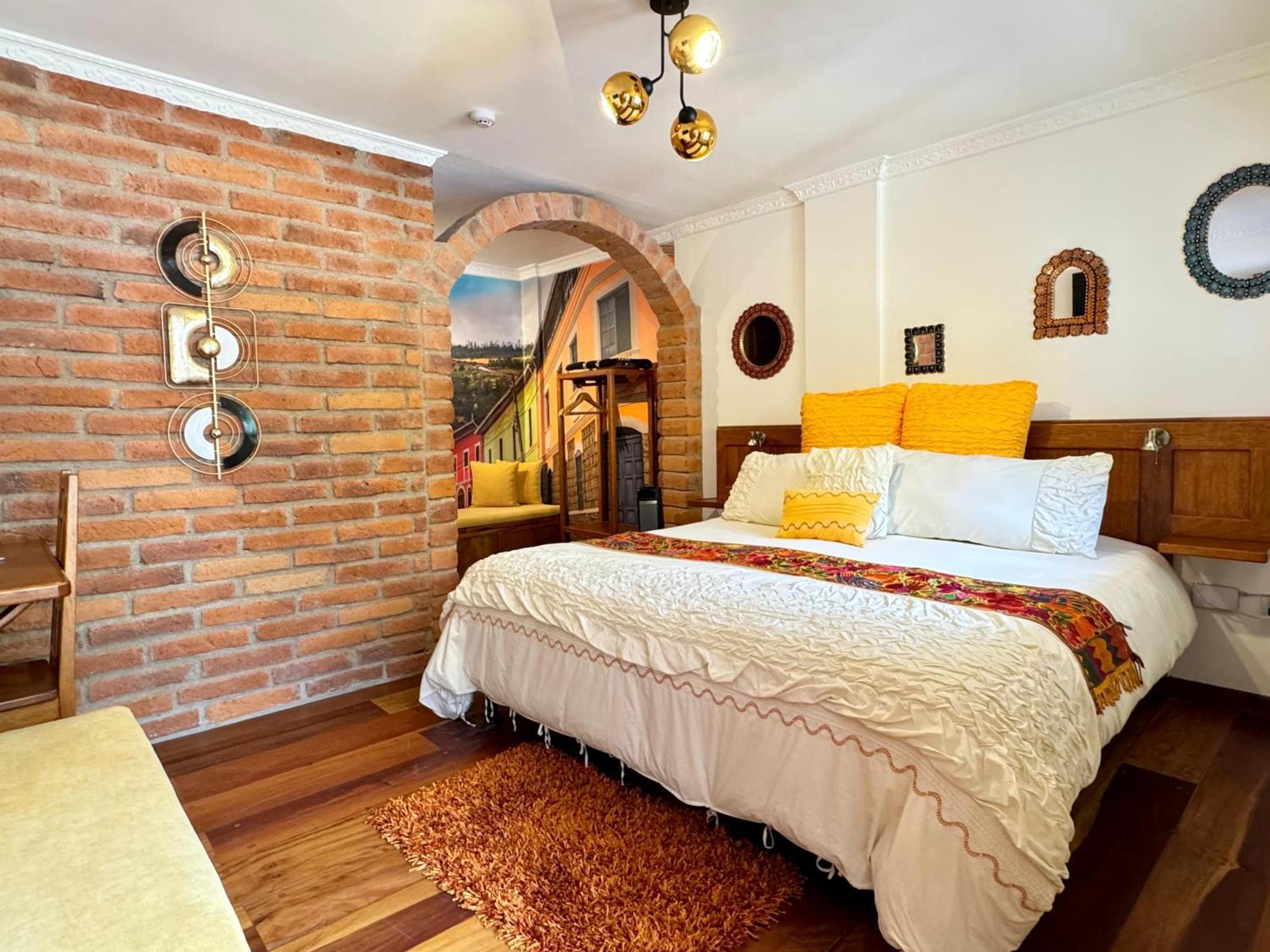 Vista Del Angel Hotel Boutique Quito Exterior photo
